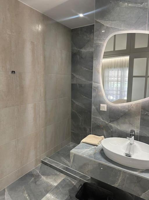 Eclectic Apartment Near Downtown Ηράκλειο Κρήτης Εξωτερικό φωτογραφία
