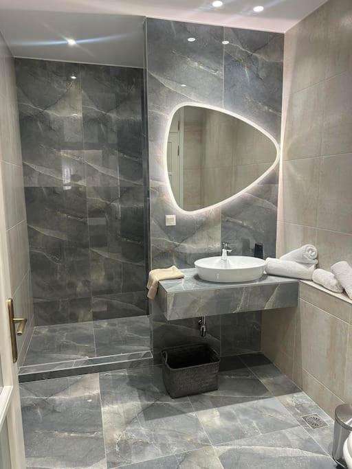 Eclectic Apartment Near Downtown Ηράκλειο Κρήτης Εξωτερικό φωτογραφία