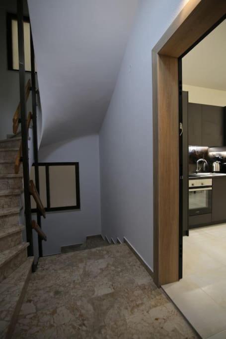 Eclectic Apartment Near Downtown Ηράκλειο Κρήτης Εξωτερικό φωτογραφία